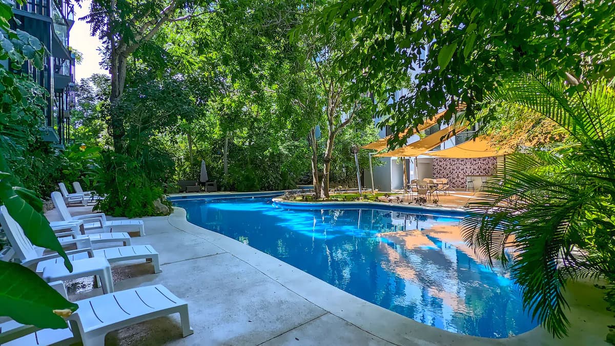 Riviera Home - Neue 2BR-Eigentumswohnung mit großem Pool und Jacuzzi - Pool