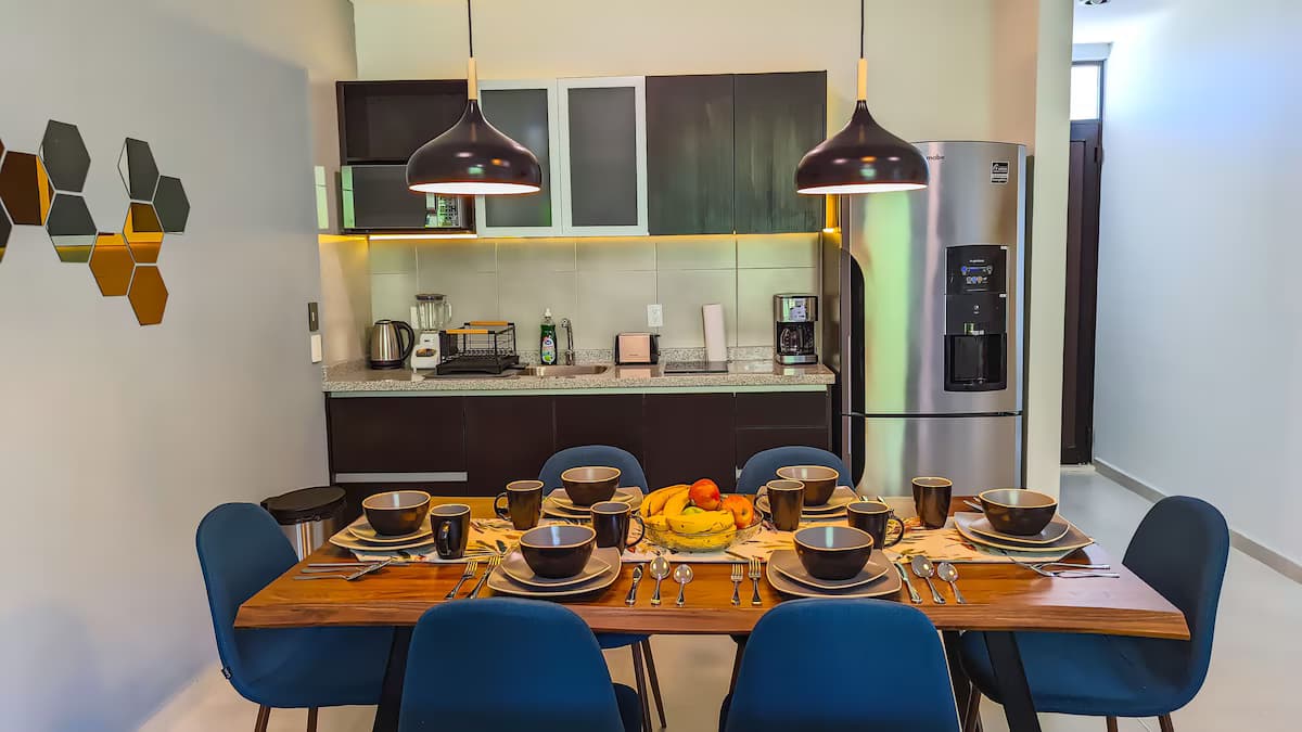 Riviera Home - Neue 2BR-Eigentumswohnung mit großem Pool und Jacuzzi - Küche