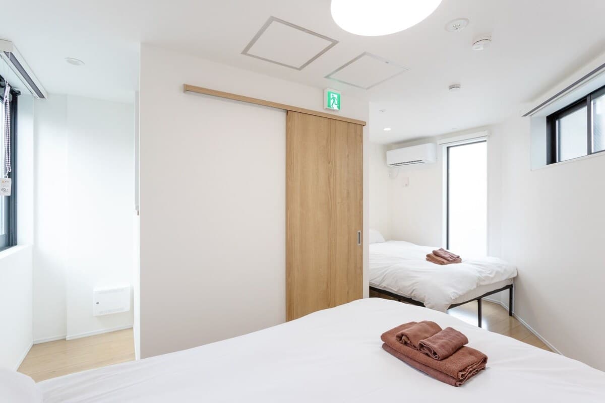 Neugebaute 3-stöckige private Stadtunterkunft c - Shinjuku City House / Shibuya-ku Tokyo - Schlafzimmer