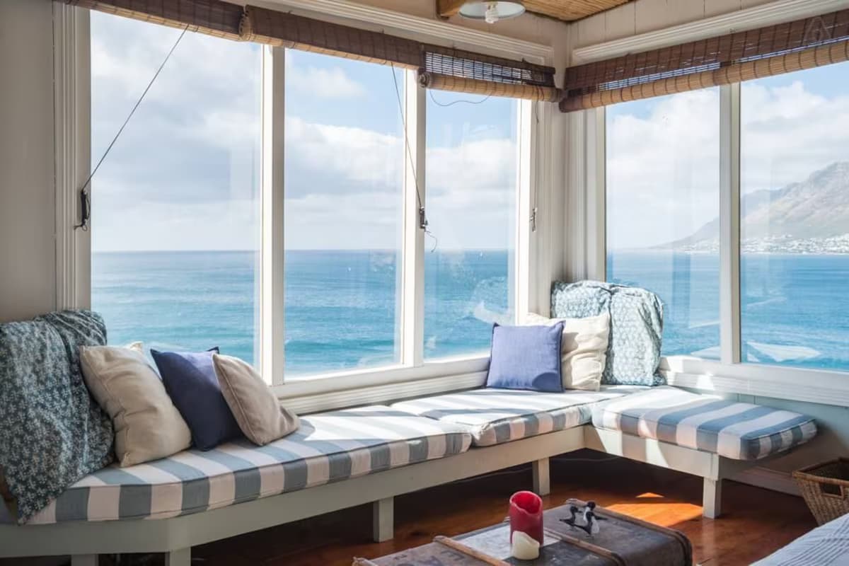 Whale Cove Cottage - Beobachten Sie das Meer von Ihrem Bett aus - Innenbereich