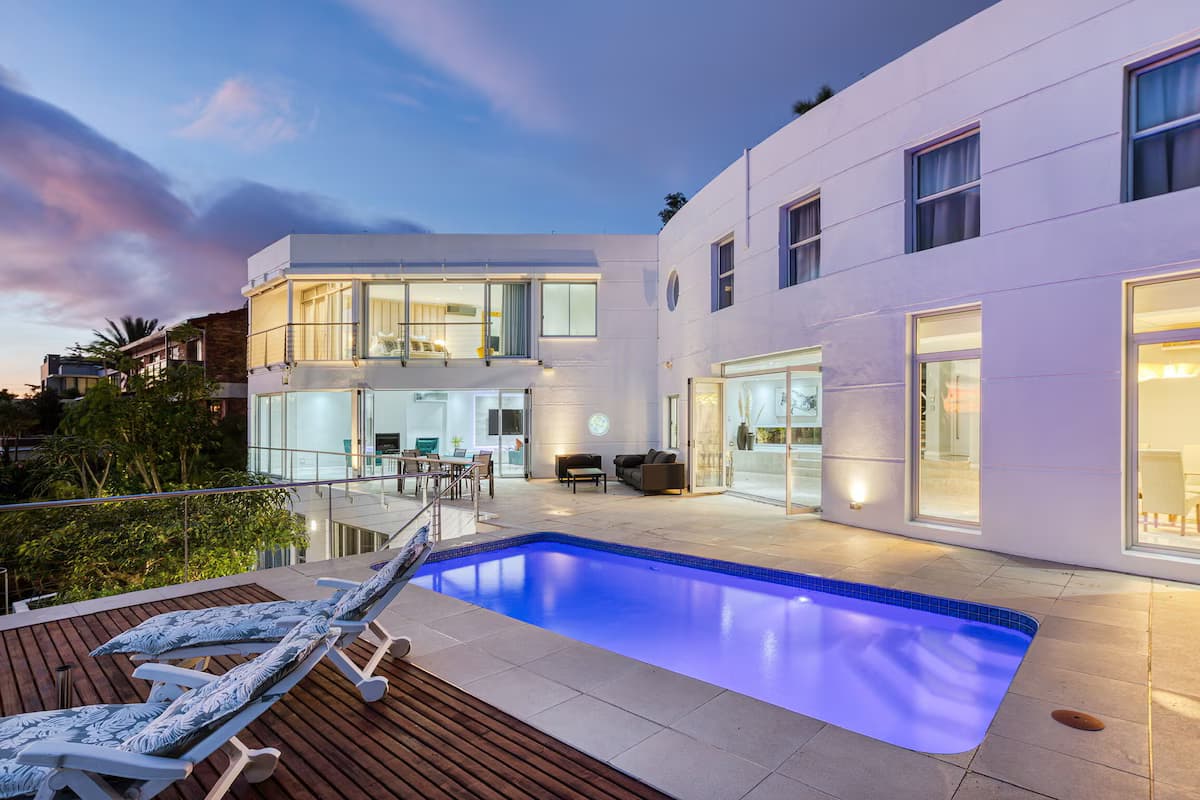 Hutchinson Villa - Pool