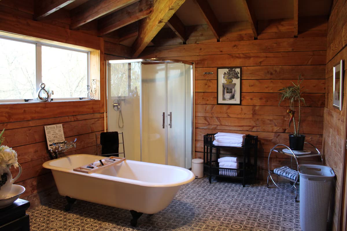 7 Bedroom Rustic lodge - Badezimmer