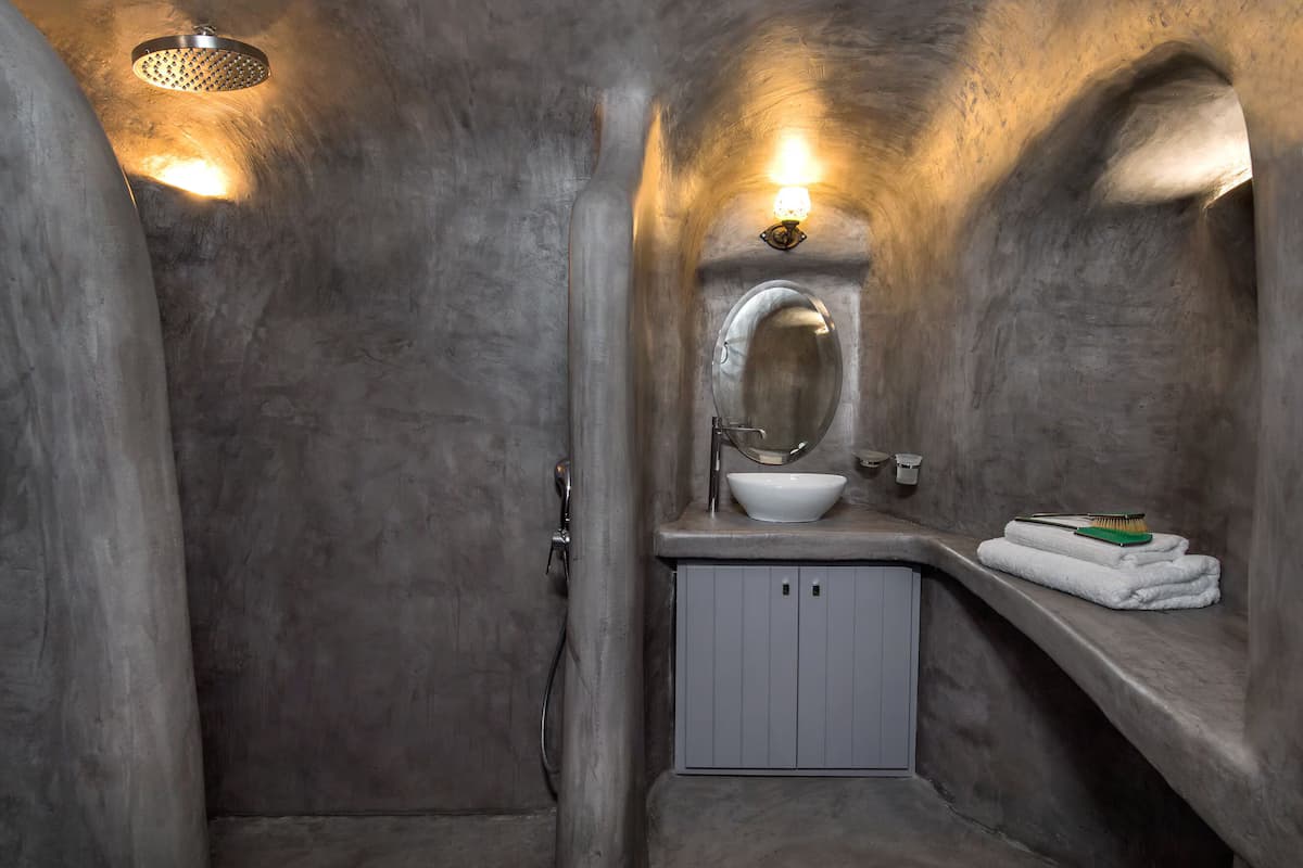Aerie schönes Haus, das Herz von Oias traditioneller Siedlung, Caldera-Aussicht - Badezimmer