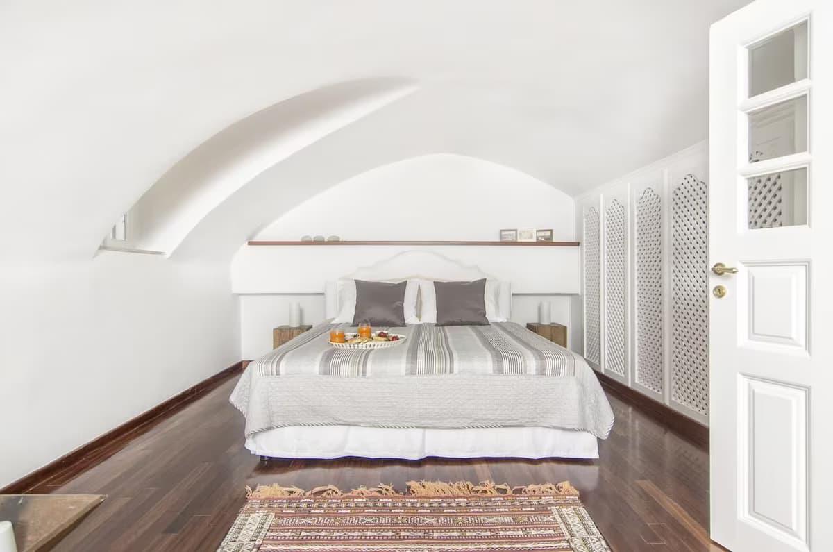 Geräumige Villa mit 3 Schlafzimmern, Whirlpool im Freien und Meerblick im Herzen der Insel - Schlafzimmer