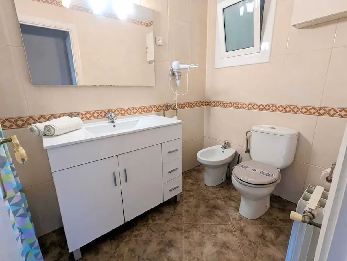 Homerez - Whg. in Cabrera de Mar - Badezimmer