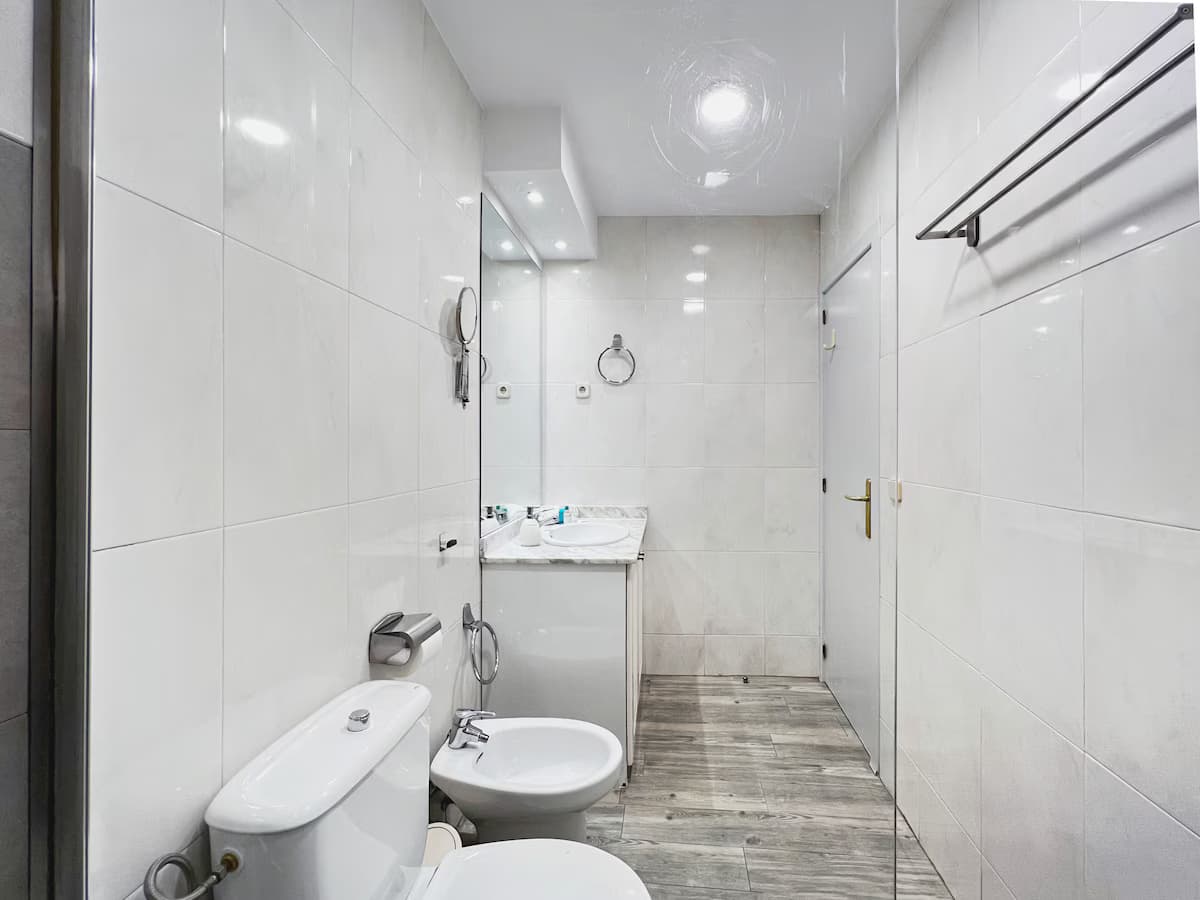 Helles und modernes Studio im Stadtzentrum - Badezimmer