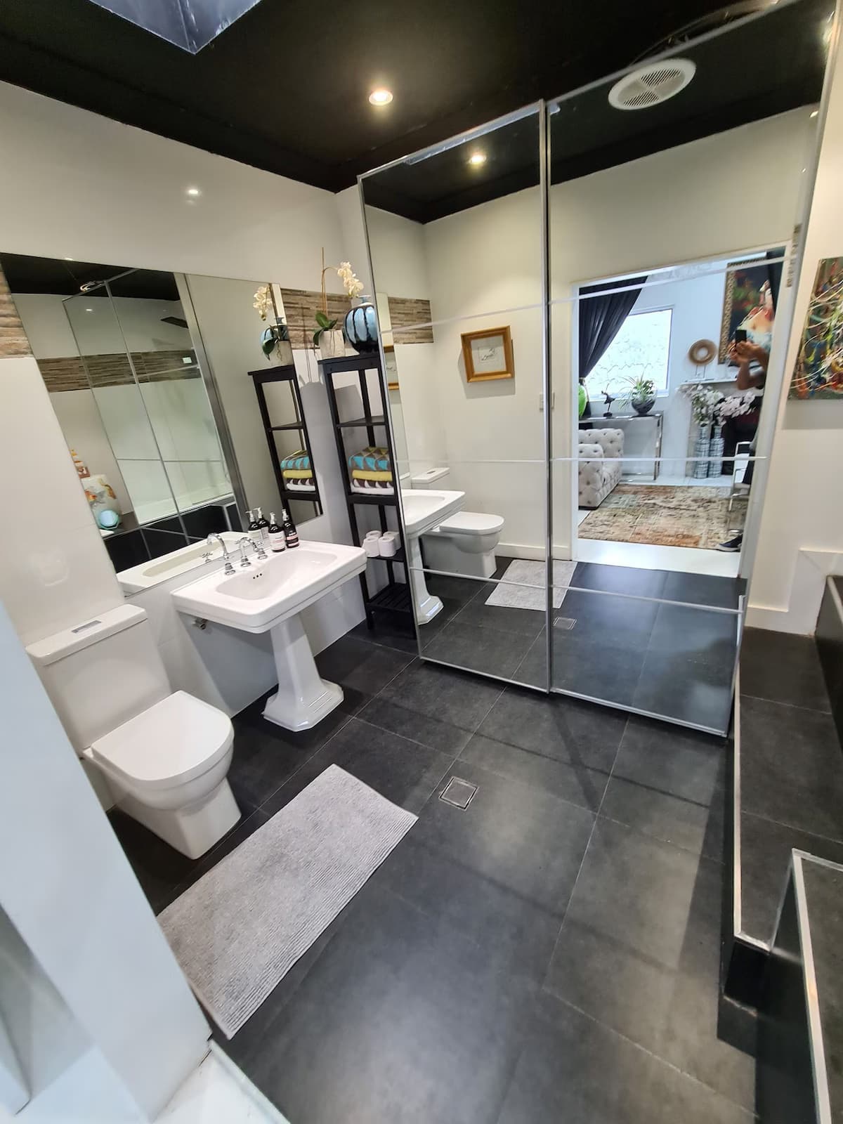 Vista Unit + Bamboo House Nahe der Stadt & Flughafen & Bahnhof und Strand - Badezimmer