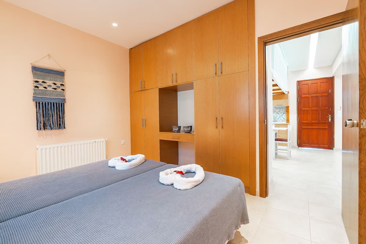 Ferienwohnung in einem Hotel 'Amaryllis Fully Equipped Beach Front House' mit Gemeinschaftspool - Schlafzimmer