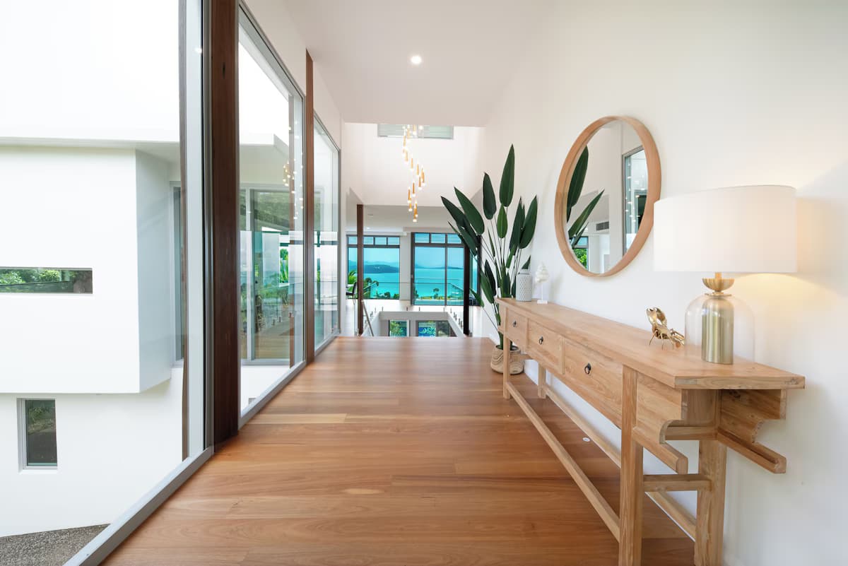 Luxuriöses 5-Bett-Haus mit Pool, eingebettet in ein privates Anwesen mit Meerblick - Innenbereich
