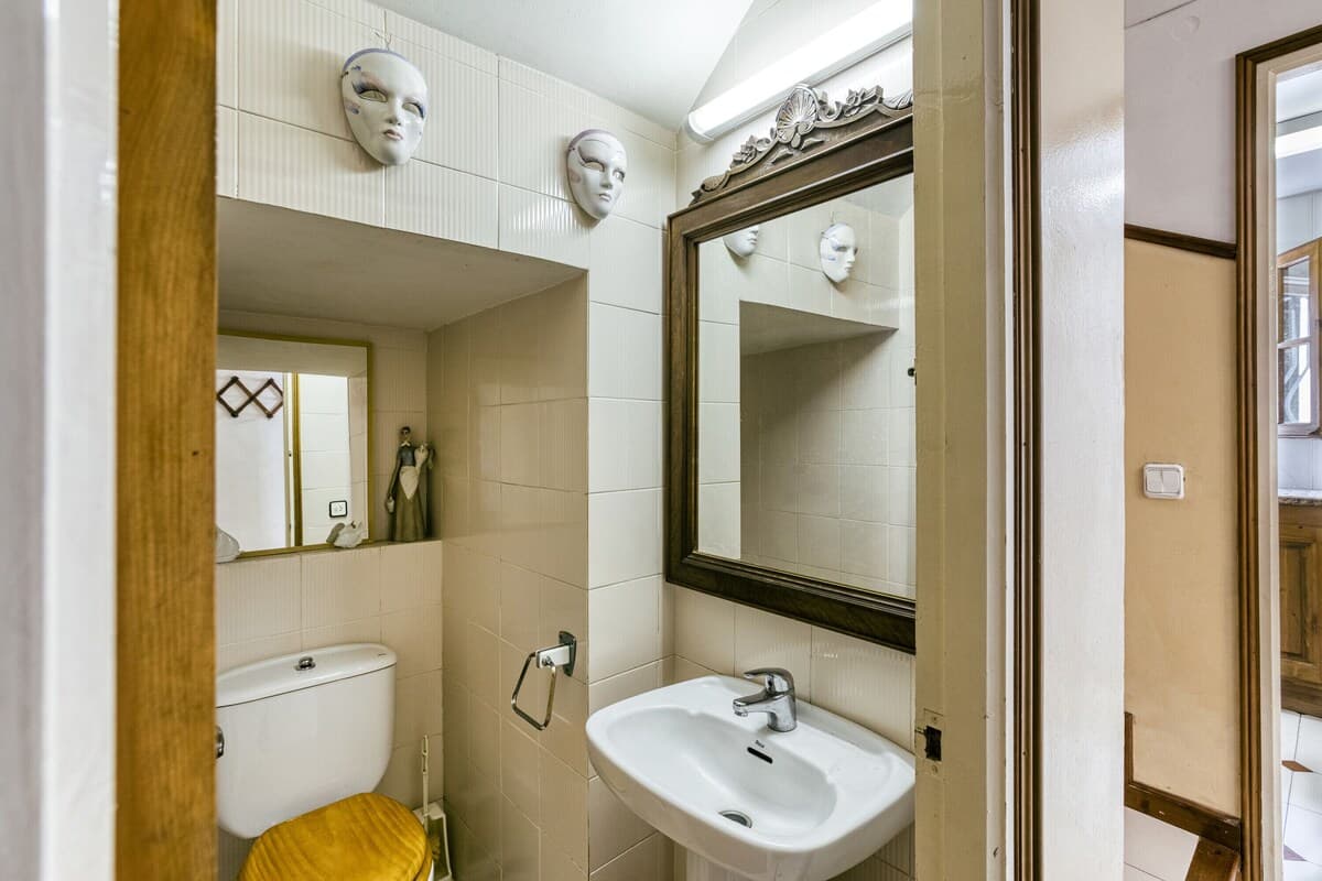 Ferienhaus "Villa Montgó Parc con Piscina" mit Garten, Terrasse und Gemeinschaftspool - Badezimmer