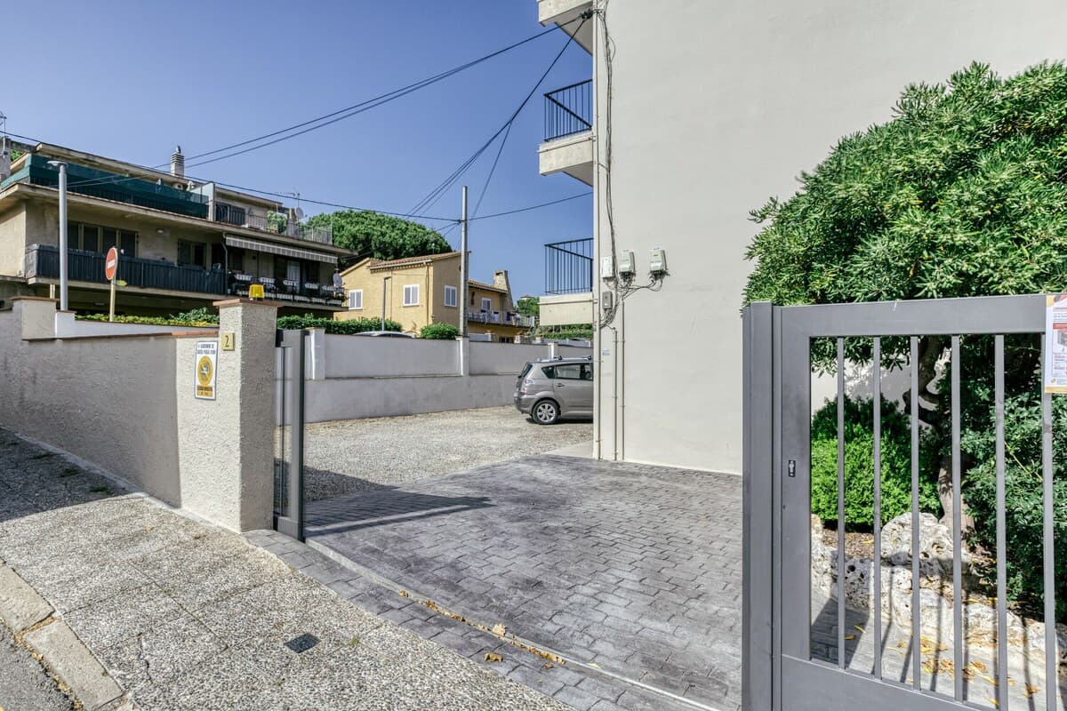 Ferienwohnung "Olga" mit privater Terrasse und WLAN - Außenbereich
