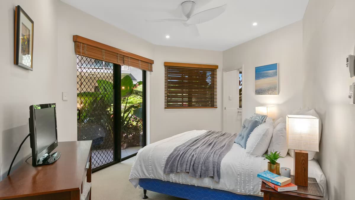 Apartment am Strand mit Meerblick - Schlafzimmer