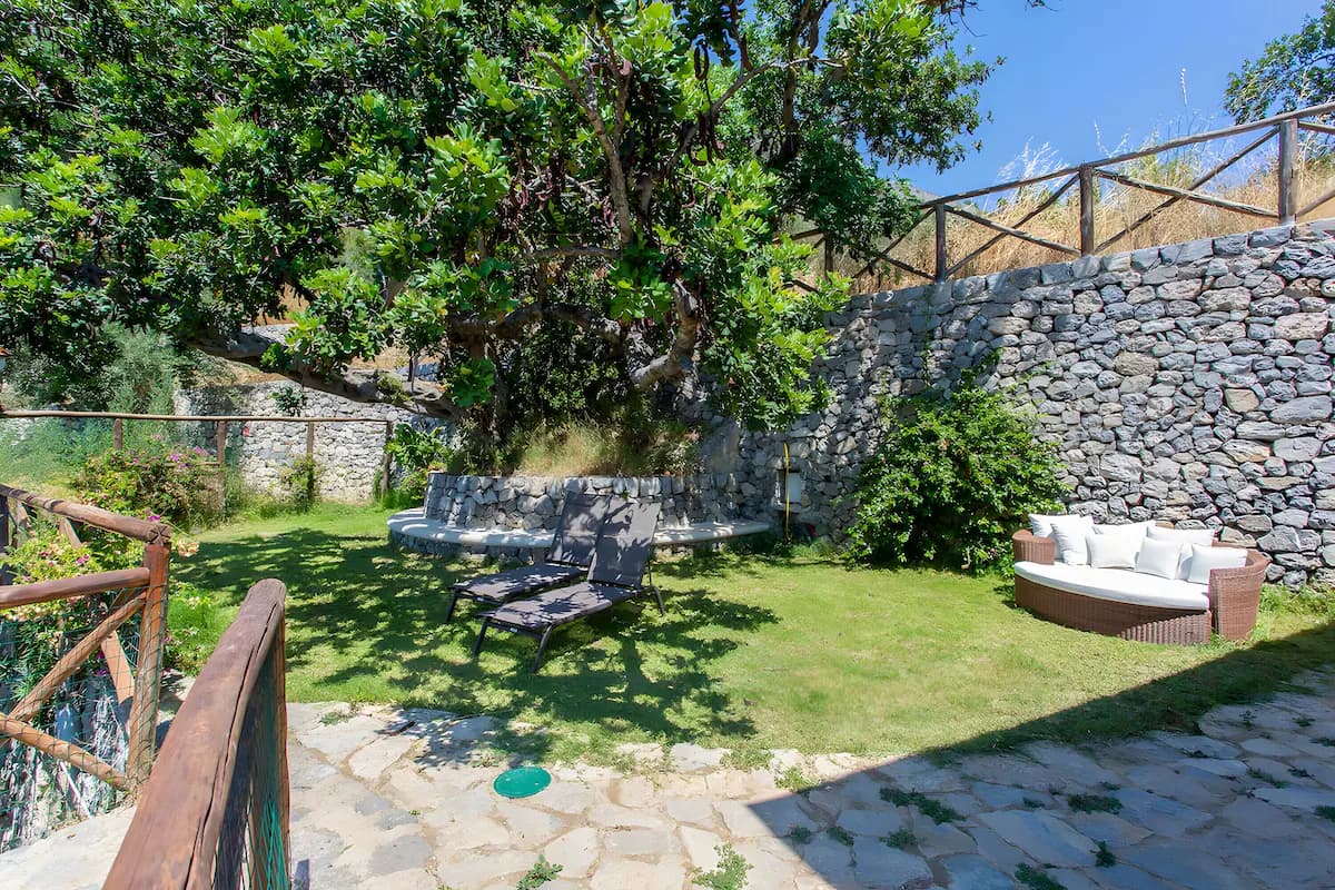 Ferienhaus 'Romantico Casale Di Lusso Con Spa' mit Meerblick, Wi-Fi und Klimaanlage - Außenbereich