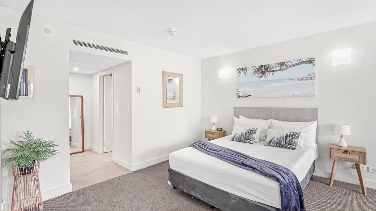 Belle Escapes Drift Beachfront Resort Suite 1304 - Schlafzimmer