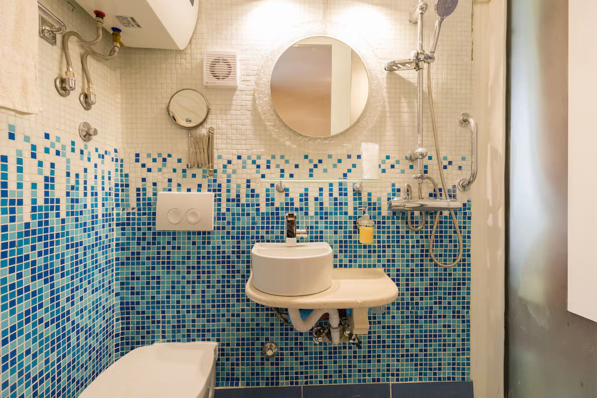 Mia Casa - brandneues Ferienhaus - das Herz der Altstadt - Badezimmer