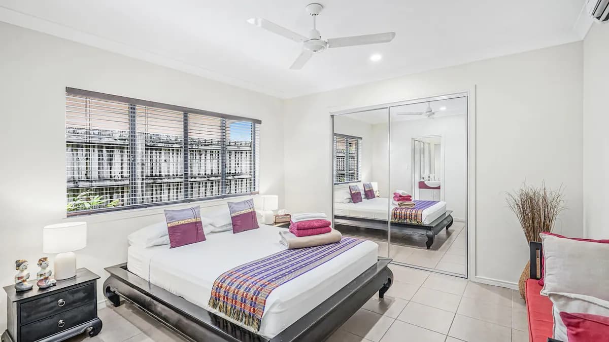 Belle Escapes Villa Latania Palm Cove - Schlafzimmer