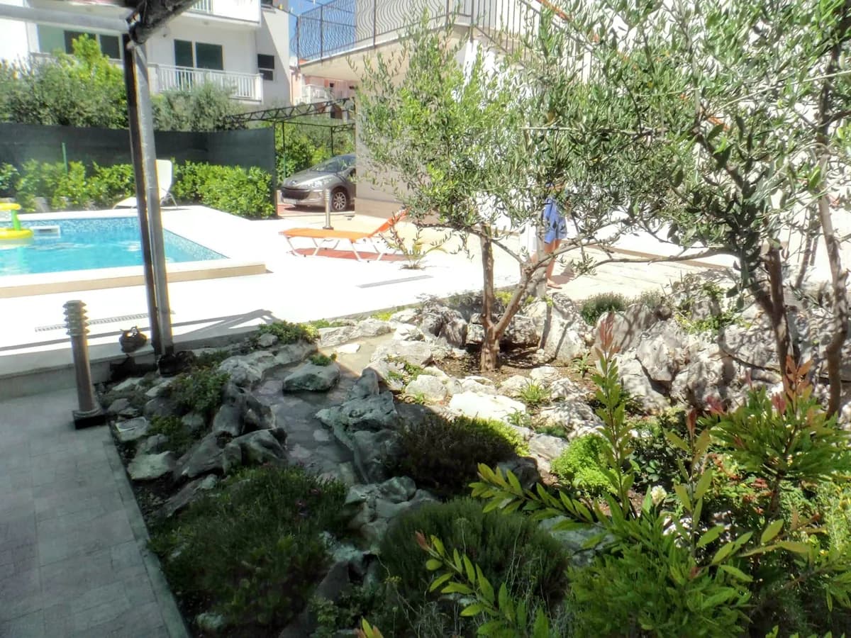 Homerez - Apartment in Kaštel Štafilić - Außenbereich