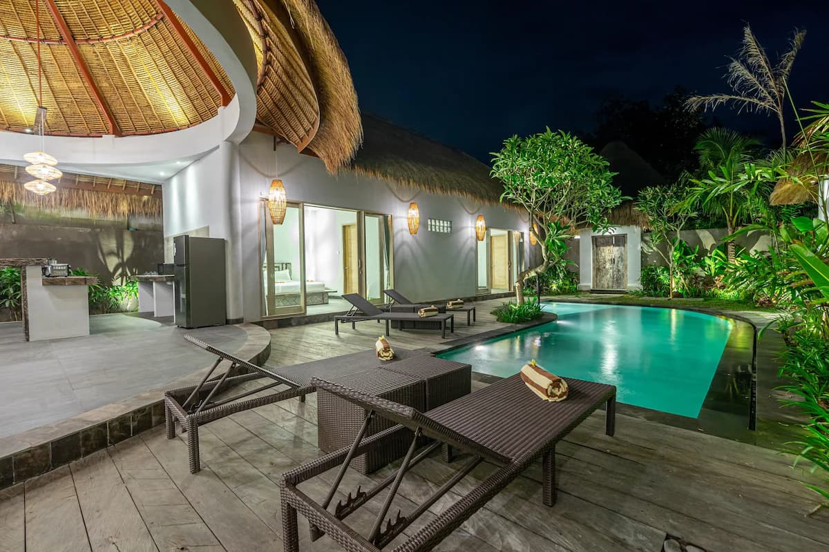 Brandneue luxuriöse 3-Bett-Zimmer-Villa Ethnic Ubud #4 - Außenbereich