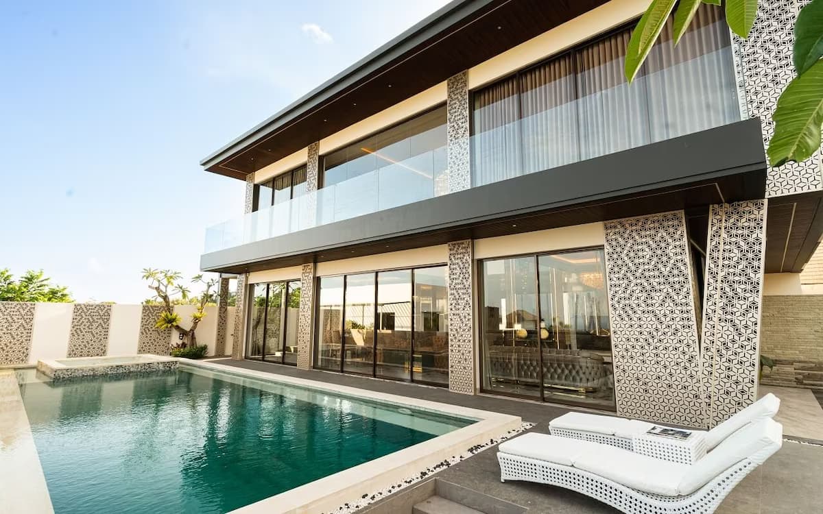 Raffinesse und Klippen-Luxus - Villa mit 4 Schlafzimmern - Außenbereich