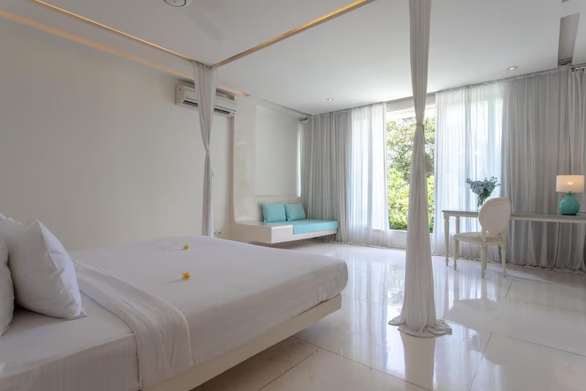 5 Minuten zum Strand - Familiengröße mit privatem Pool - Schlafzimmer