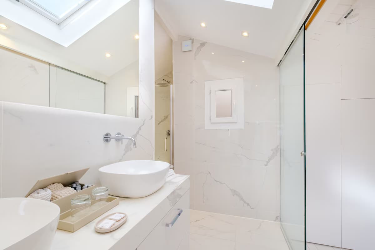 Ferienwohnung 'De luxe Bluesky' mit Terrasse, Balkon & WLAN - Badezimmer