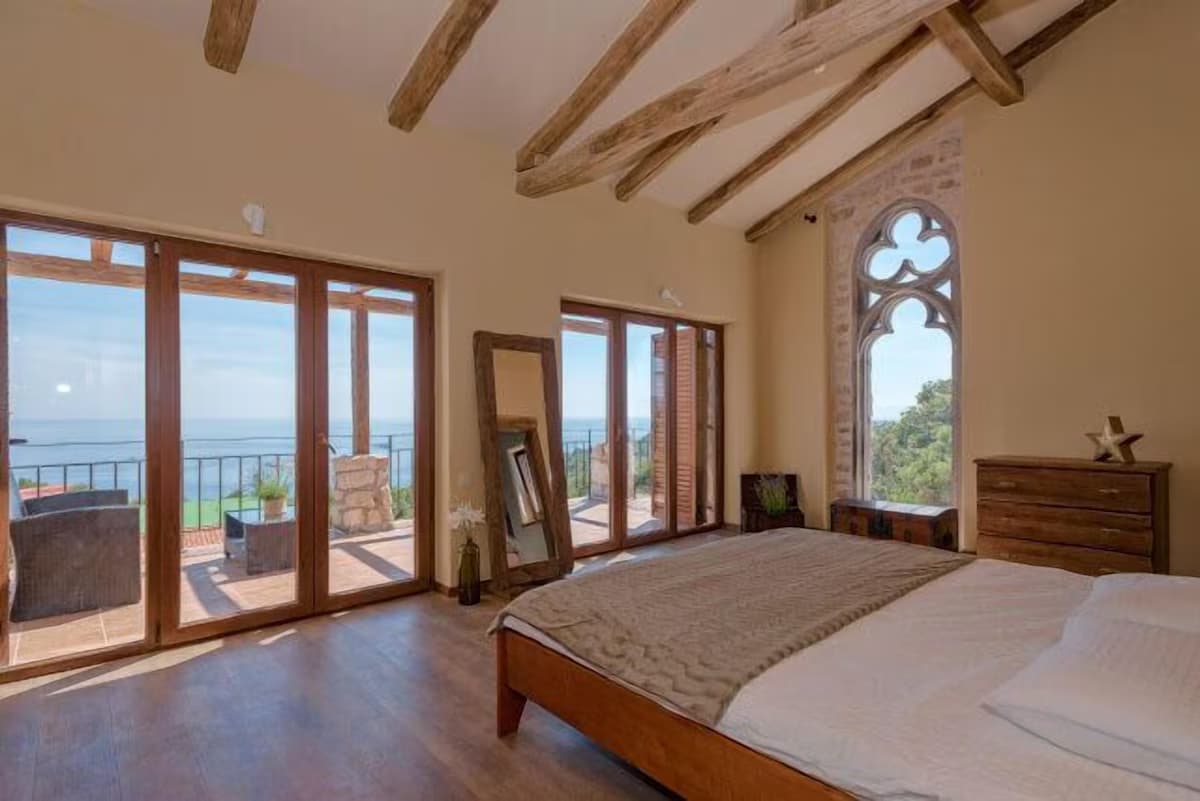 Luxus-Infinity-Pool-Villa Pelagos in der Stadt Hvar - Schlafzimmer