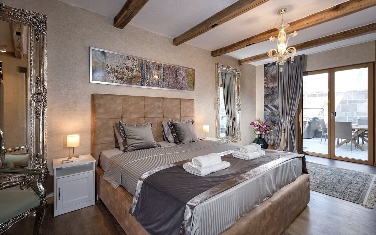 Luxus Palazzo v. Pelsocz im Stadtzentrum von Hvar - Schlafzimmer