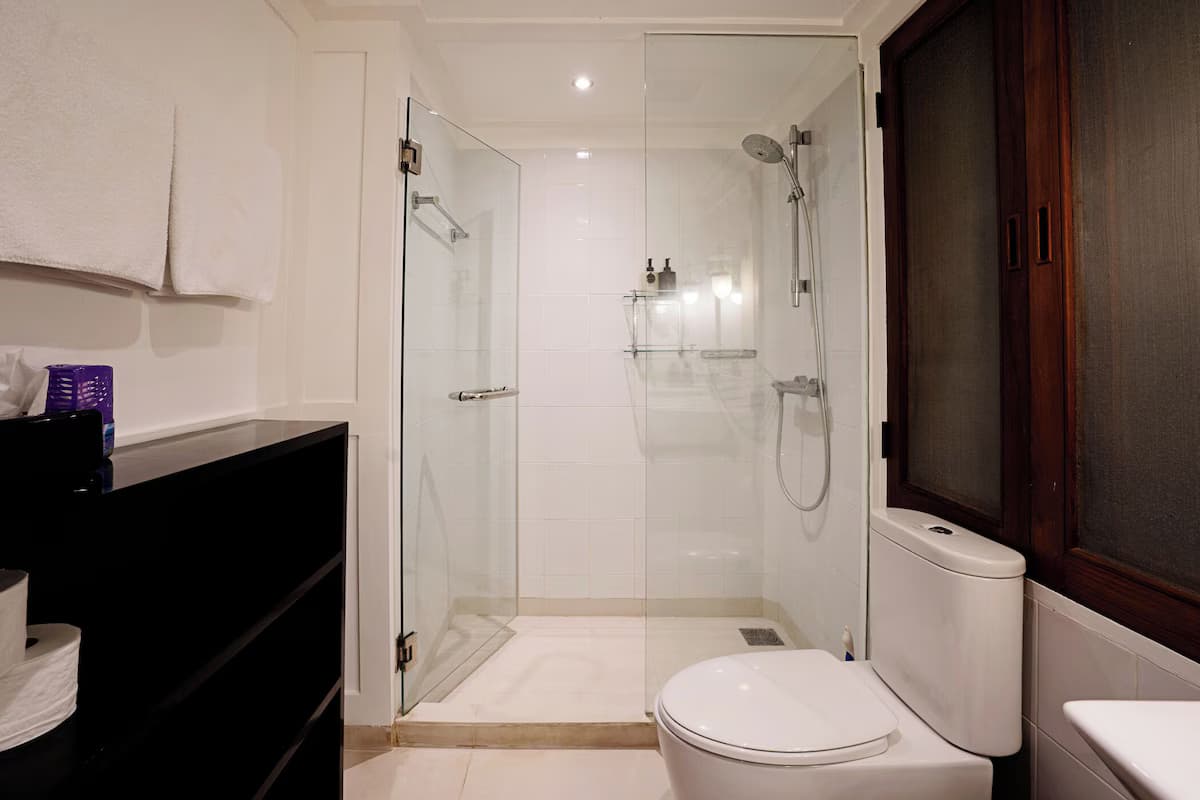 Koh Samui 5-Sterne InterContinental Resort Luxus-Villa - Badezimmer