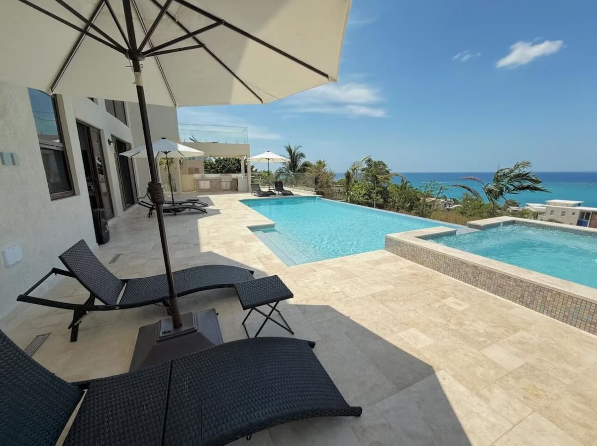 WHITE SKY BEACH VILLA - Außenbereich