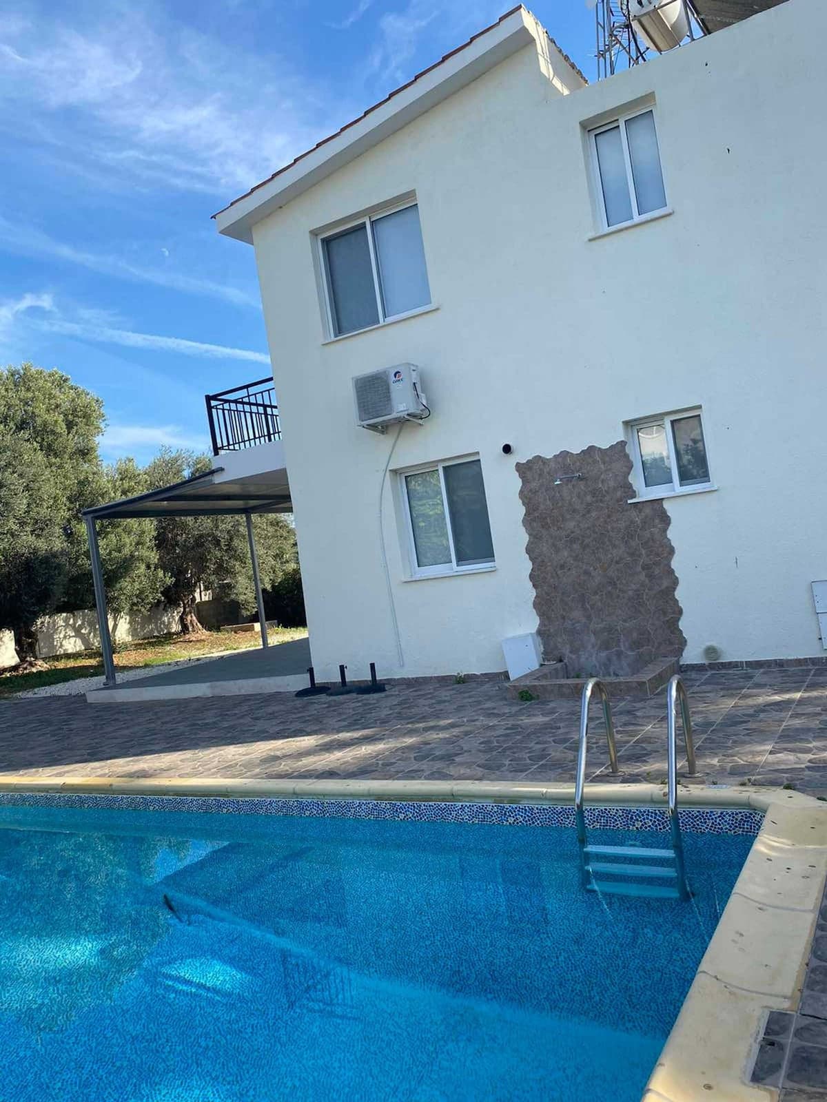 Homerez - Luxusvilla in Paphos, Pool - Außenbereich
