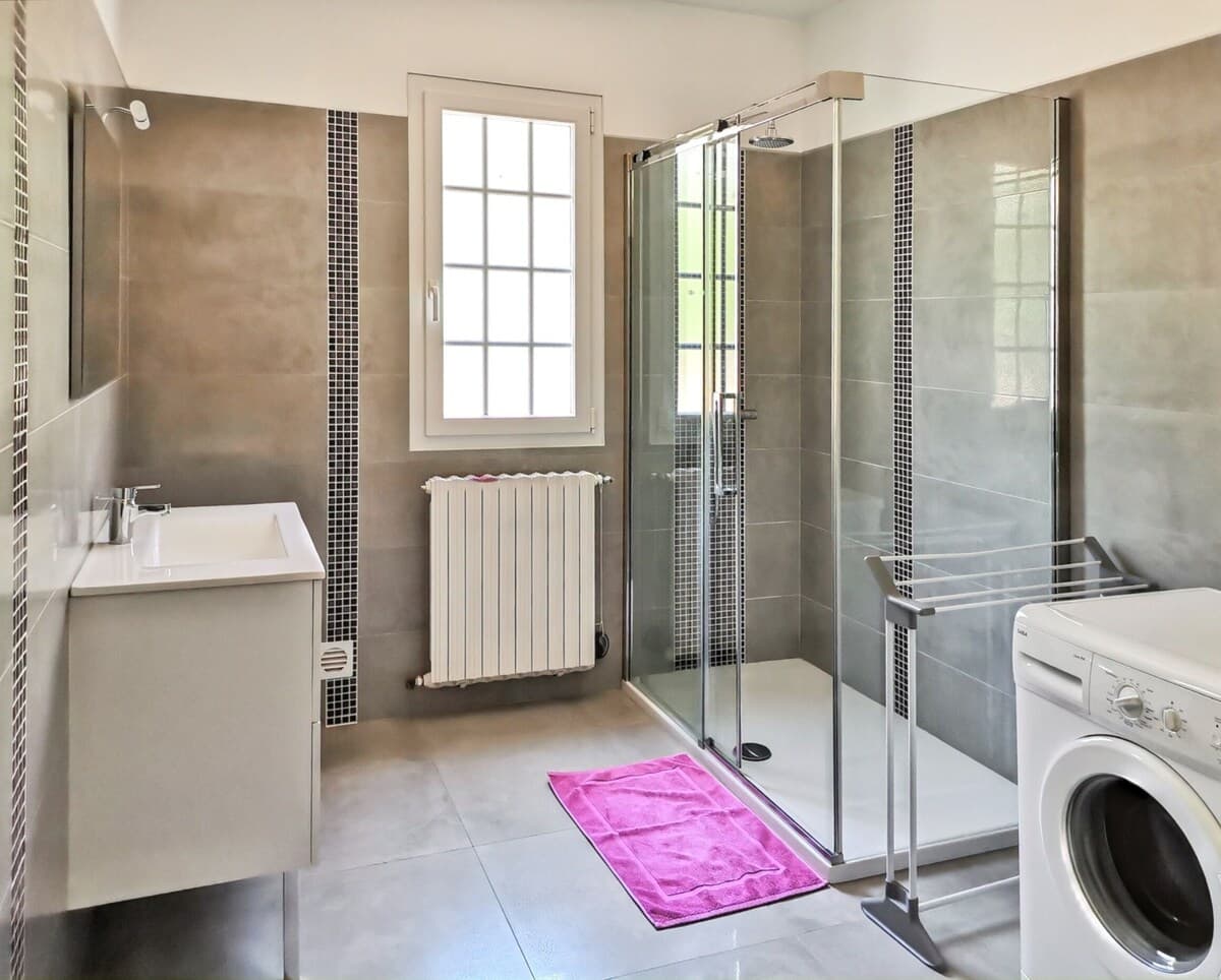 Homerez - Whg mit Blick in Bastia. - Badezimmer