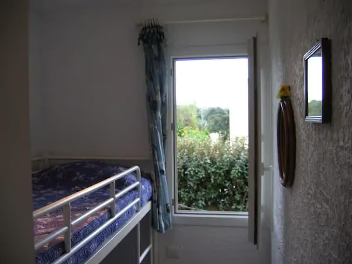 Ferienwohnung 'T4 Marine Sant'ambroggio' mit privatem Garten, WLAN und Klimaanlage - Schlafzimmer