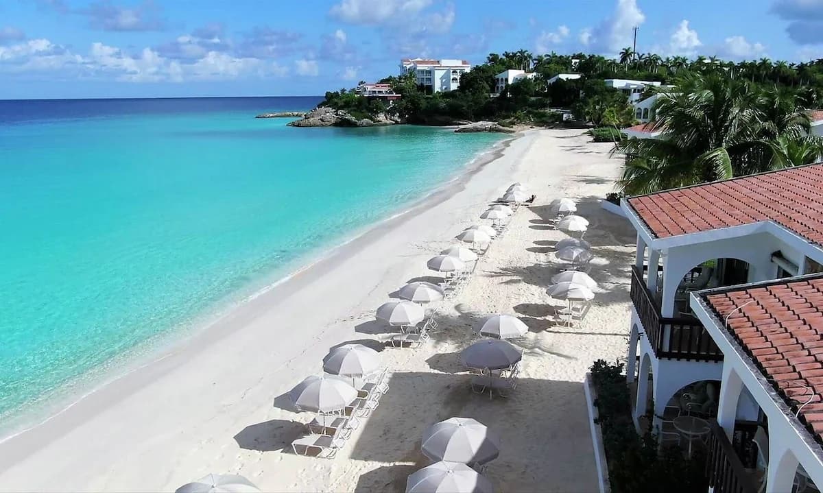 Atemberaubender Sonnenuntergang in unserem Beach Front Stay | Wohnbereich & Privater Patio - Außenbereich