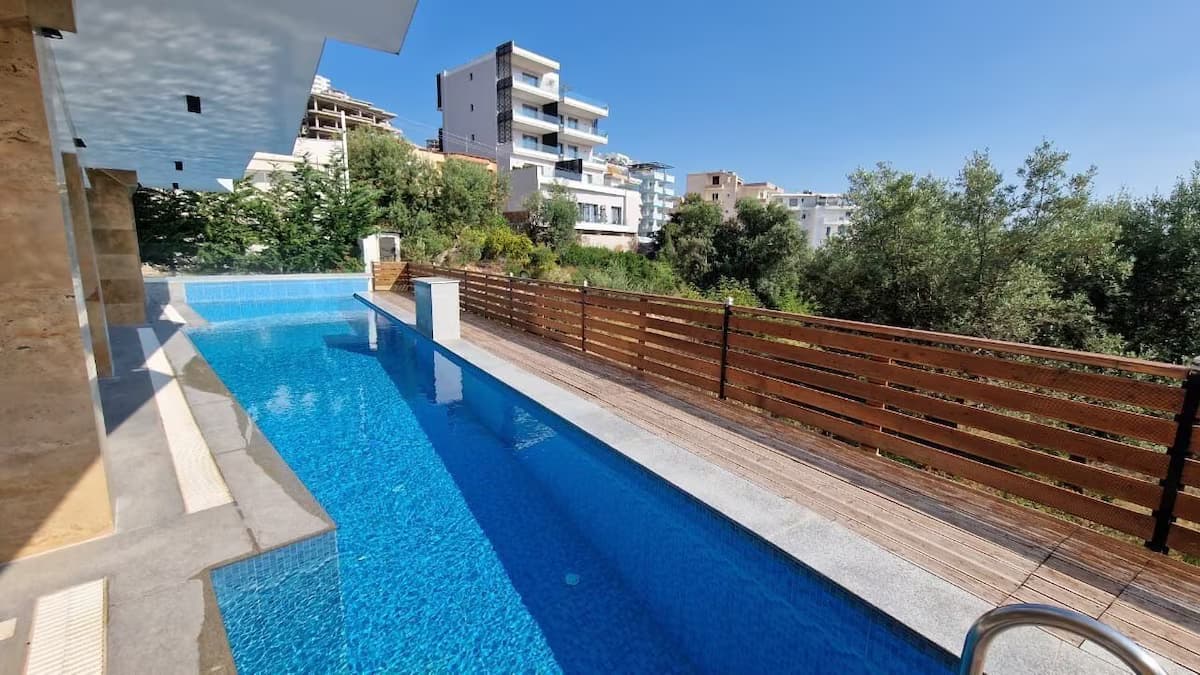 Green Luxe Apartment 2-Zimmer-Apartment mit WLAN und Klimaanlage im ruhigen Saranda - Außenbereich