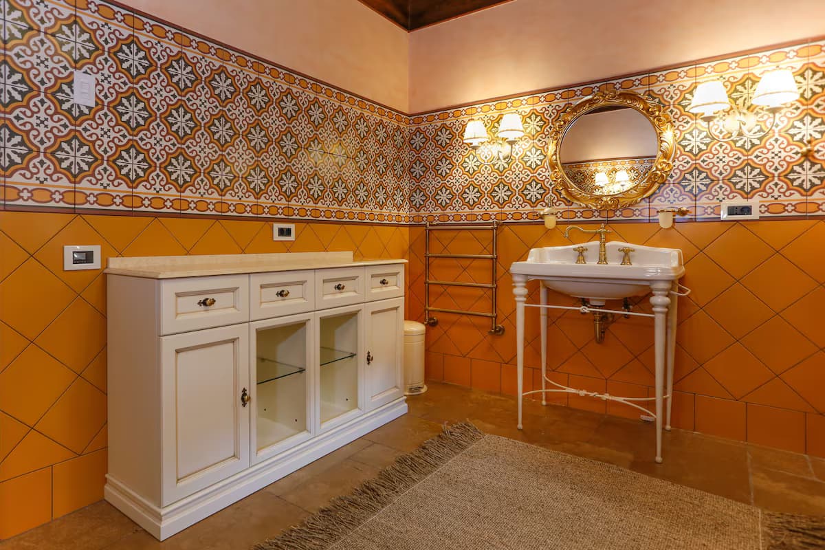 Villa Richi, einzigartige Luxusvilla mit eigenem Strandeingang und Innenpool - Badezimmer