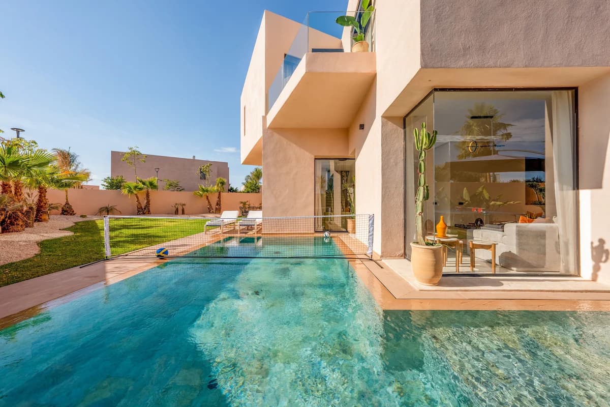 Luxuriöse 5* Villa - Spiele & Aktivitäten - 15 min zum Zentrum - Außenbereich